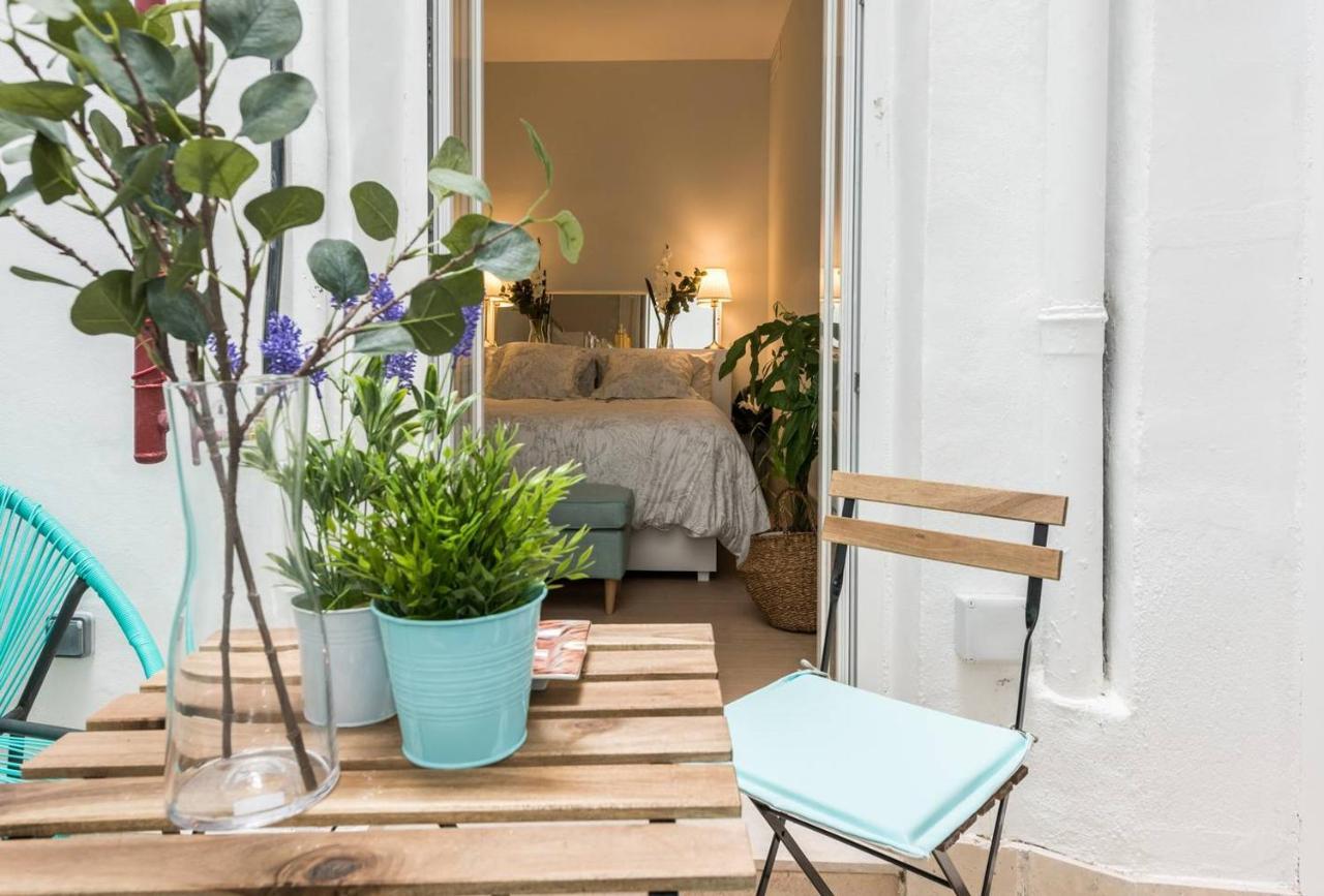 Explore Madrid From A Warm Apartment With Patio At A Newly Refurbished Manorial Building Exterior foto